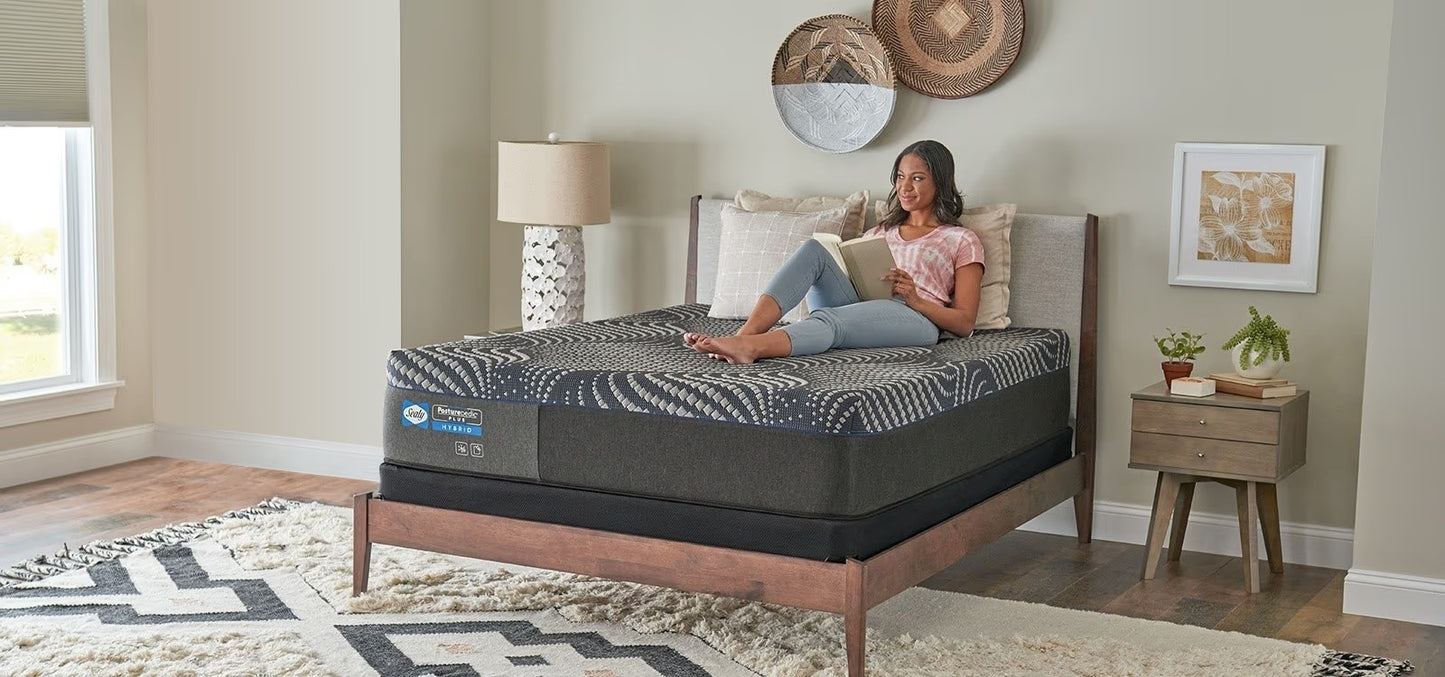 SEALY POSTUREPEDIC® PLUS Hybrid High Point Mattress